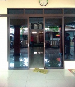 pintu sleding